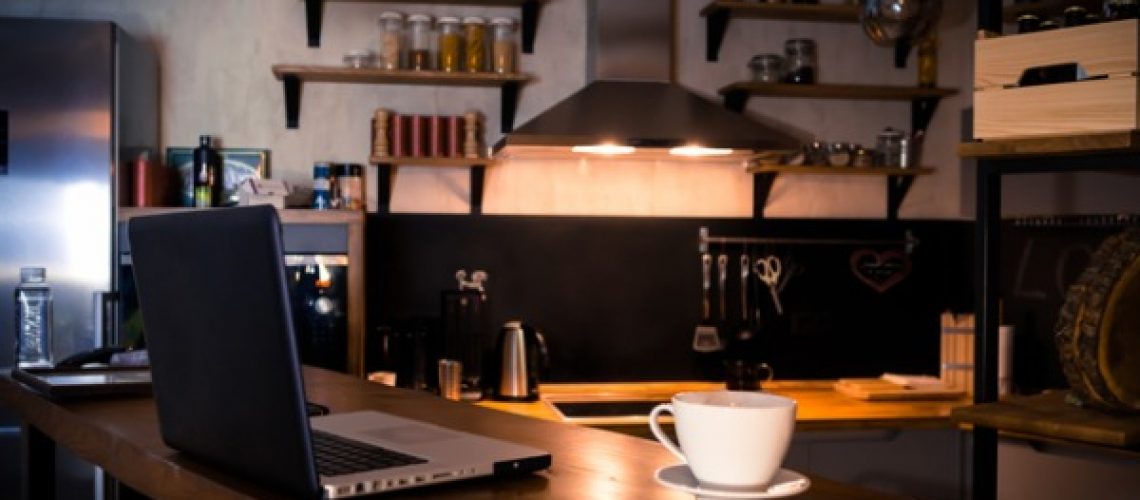 kitchen-with-bar-counter-picture-id912362896